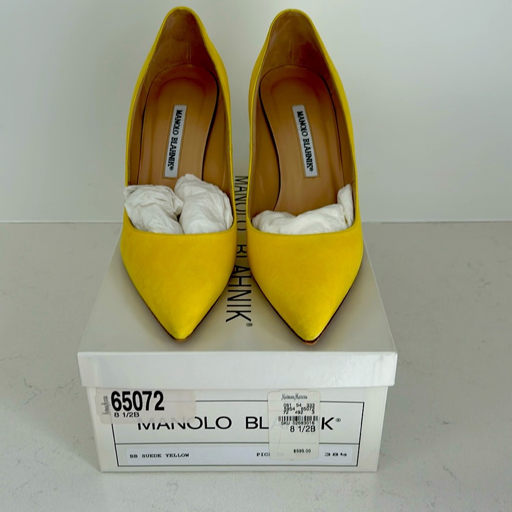 Manola Blahnik yellow suede pumps